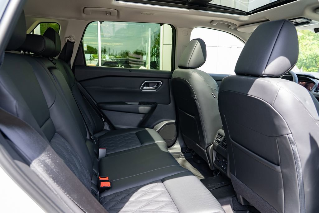 New 2026 Nissan Rogue Platinum AWD/4WD image 27