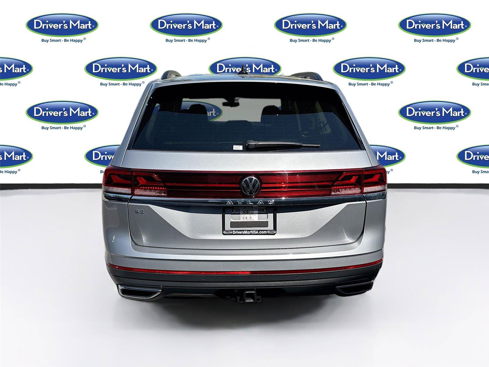 Used 2025 Volkswagen Atlas SE FWD image 6