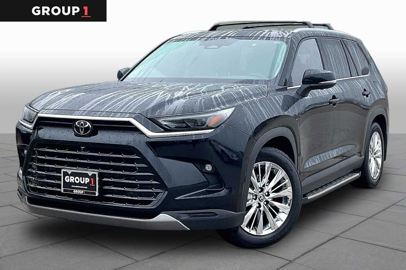 Used 2025 Toyota Grand Highlander AWD image 1