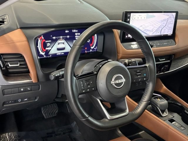 Used 2024 Nissan Rogue Platinum w/ Platinum Premium Package FWD image 14