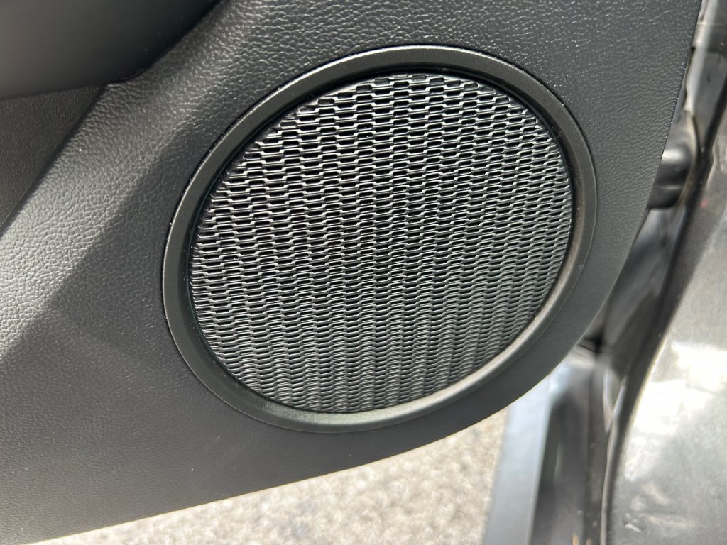 Used 2017 Ford Mustang Coupe RWD image 33