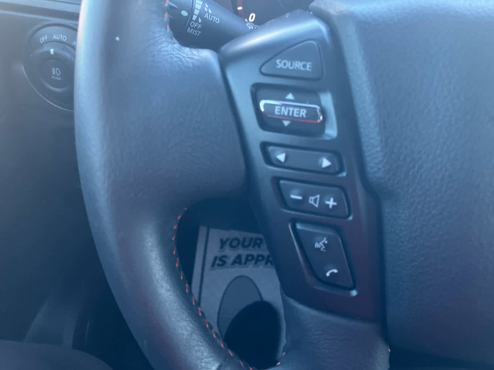 Used 2024 Nissan Titan PRO-4X w/ Pro-4x Convenience Package image 20