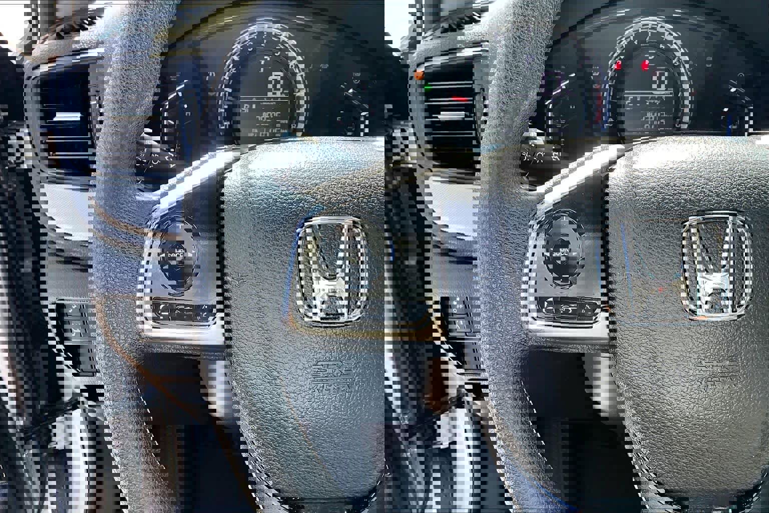 Used 2017 Honda CR-V LX image 22