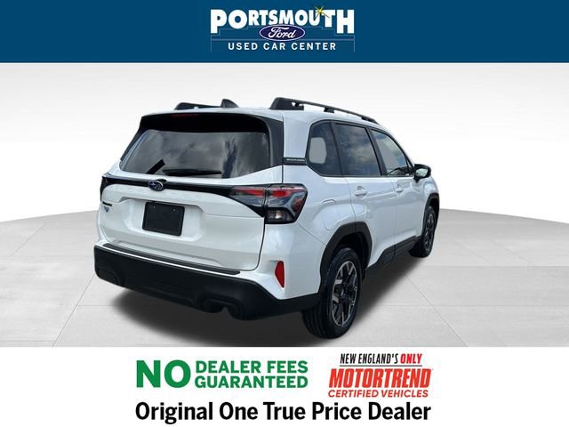 Used 2025 Subaru Forester Premium image 27