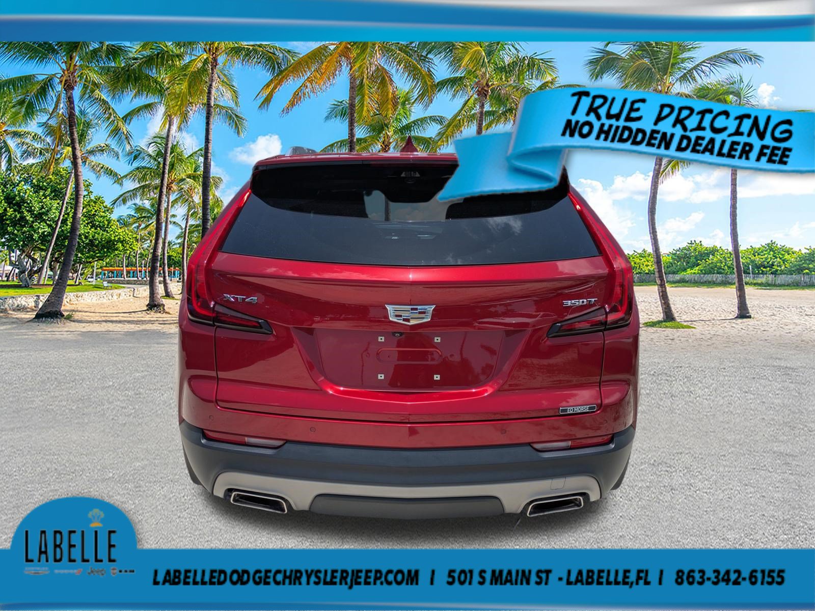 Used 2022 Cadillac XT4 Premium Luxury w/ Enhanced Visibility Package FWD image 5