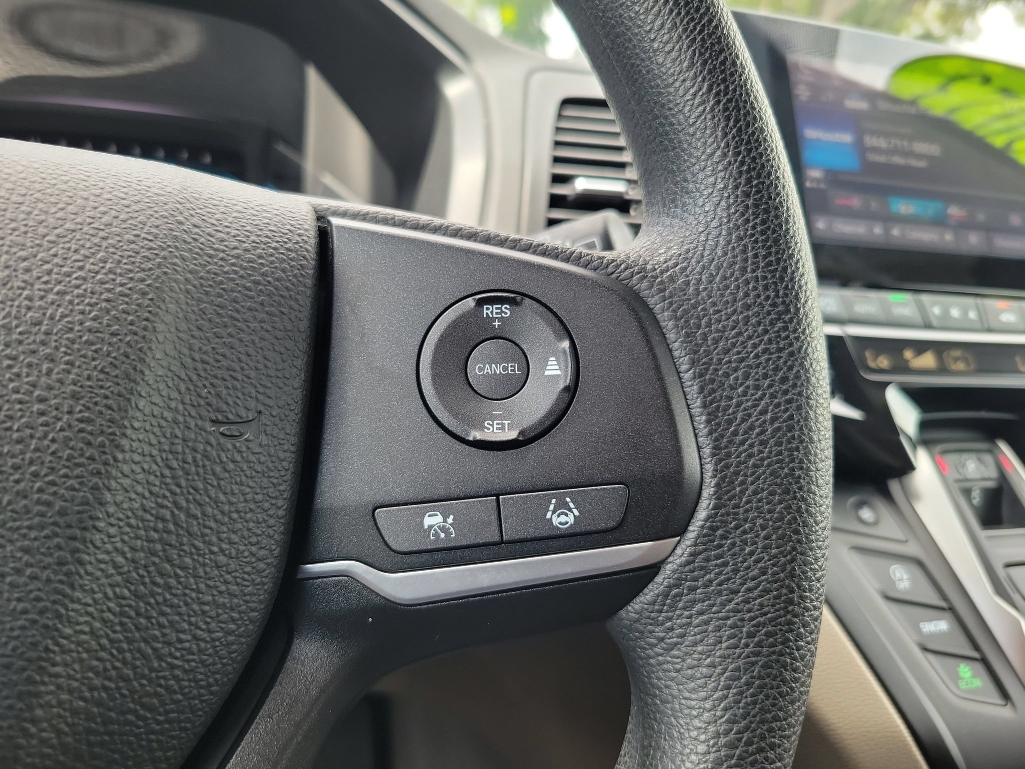Used 2023 Honda Odyssey EX image 23