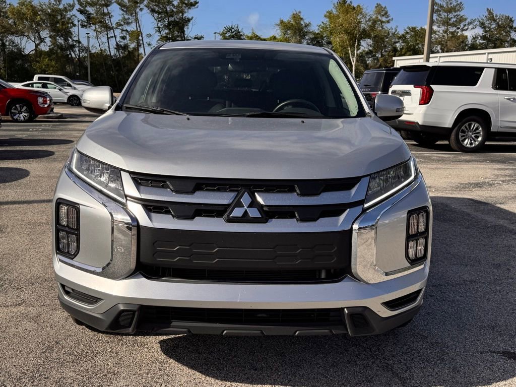 Used 2024 Mitsubishi Outlander Sport SE image 2