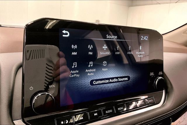 Used 2023 Nissan Rogue Platinum w/ Platinum Premium Package AWD/4WD image 38