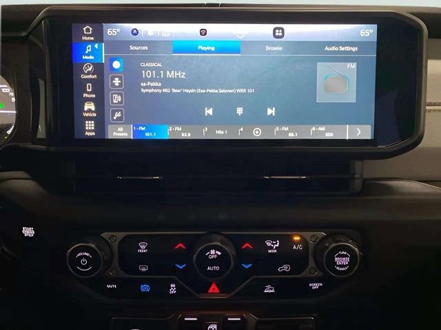 Used 2024 Jeep Wrangler Unlimited image 55