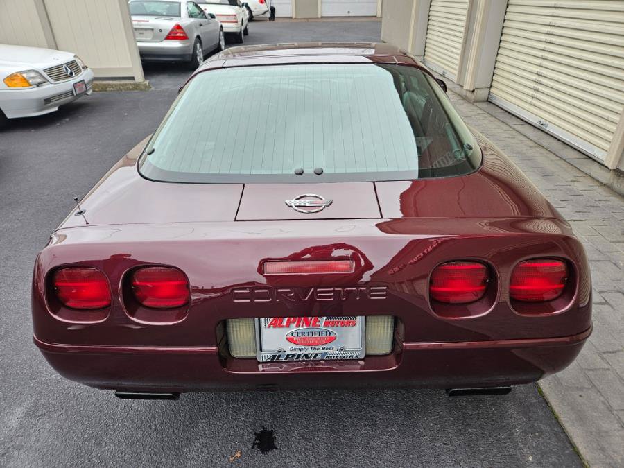 Used 1993 Chevrolet Corvette Coupe RWD image 14