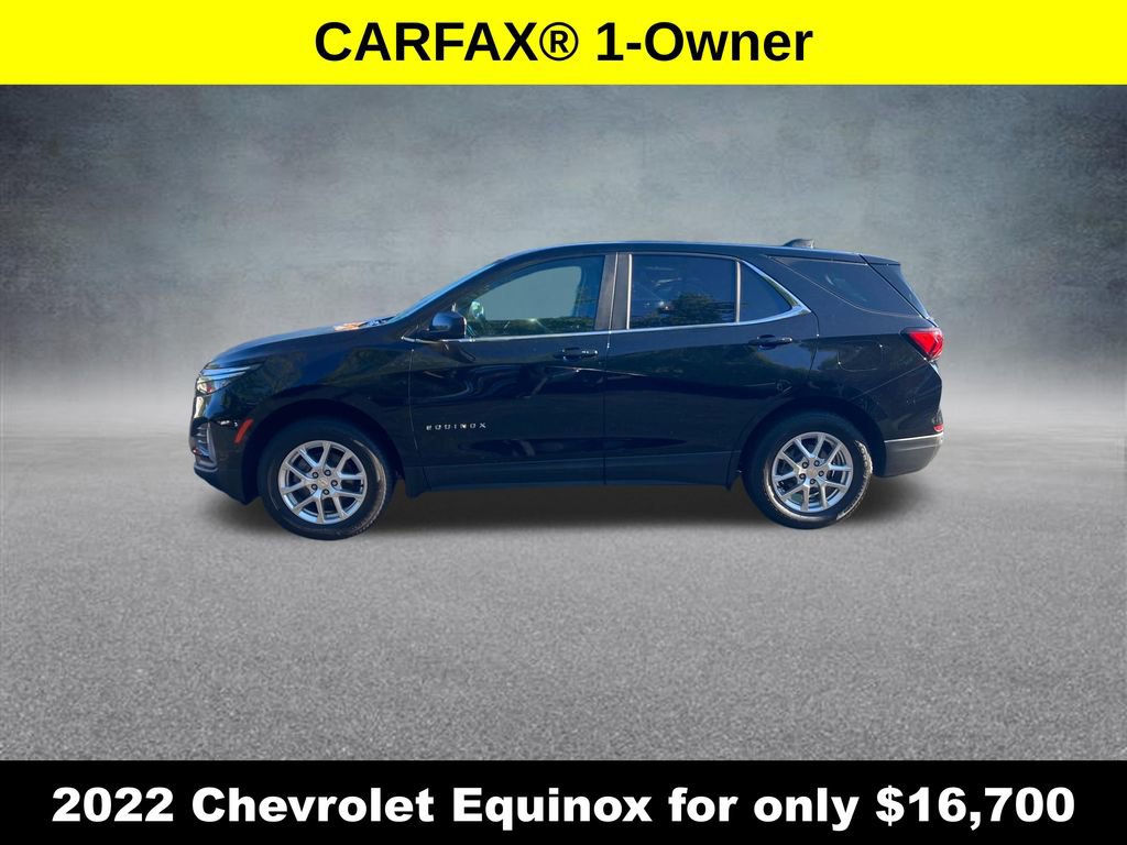 Used 2022 Chevrolet Equinox LT w/ Driver Convenience Package image 2