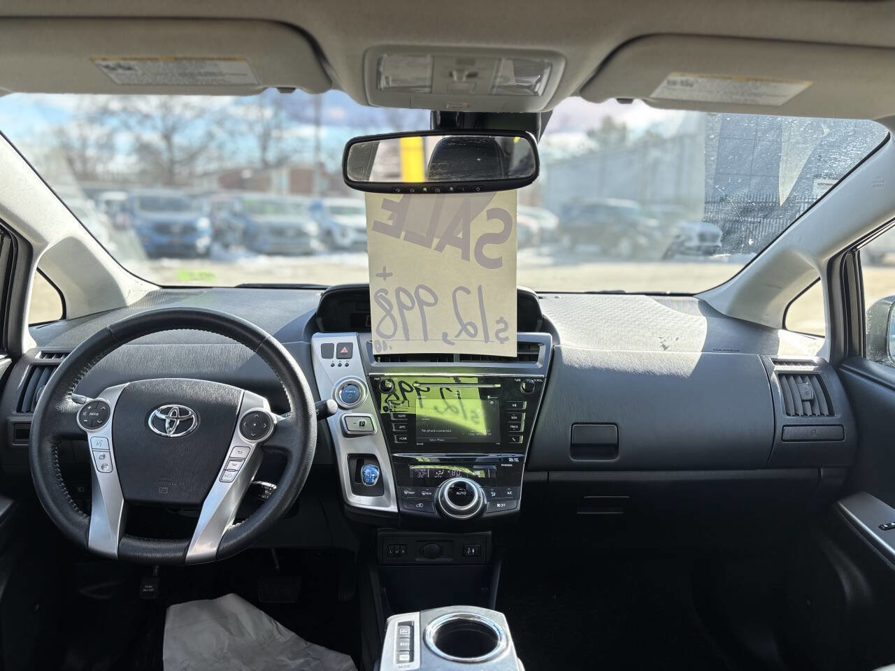 Used 2017 Toyota Prius V Five image 12