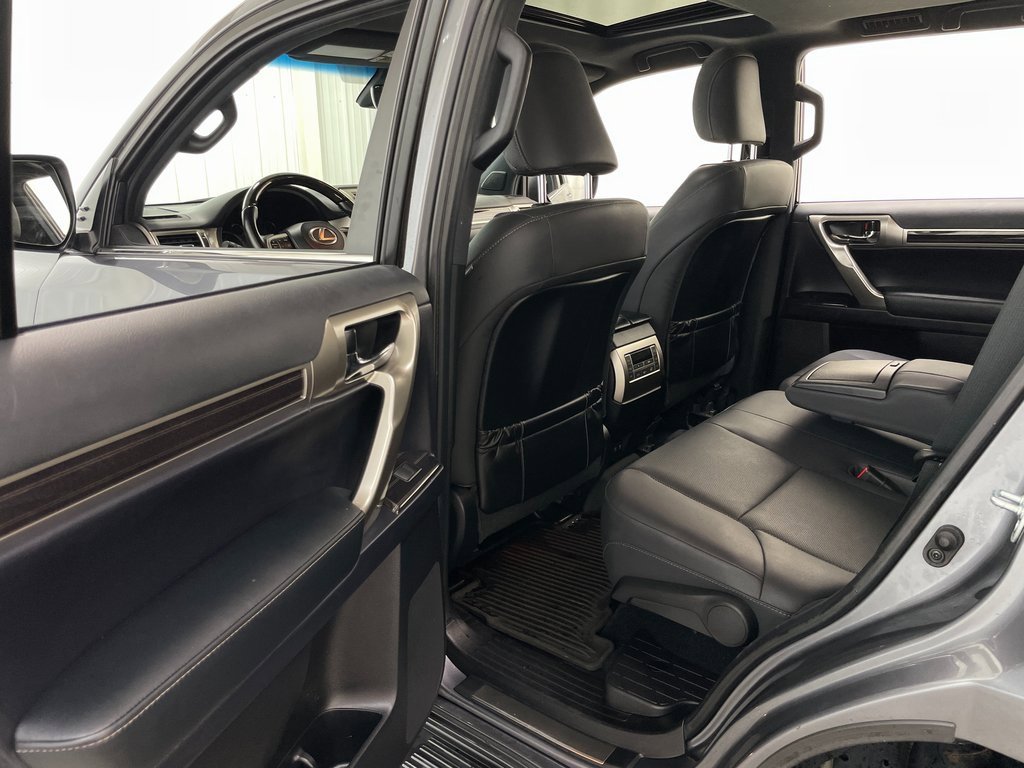 Used 2021 Lexus GX 460 Premium image 48