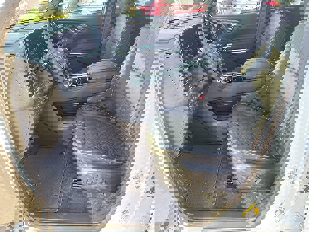 New 2026 Chevrolet Traverse High Country image 8