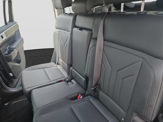 Used 2026 Hyundai Santa Fe SEL FWD image 14