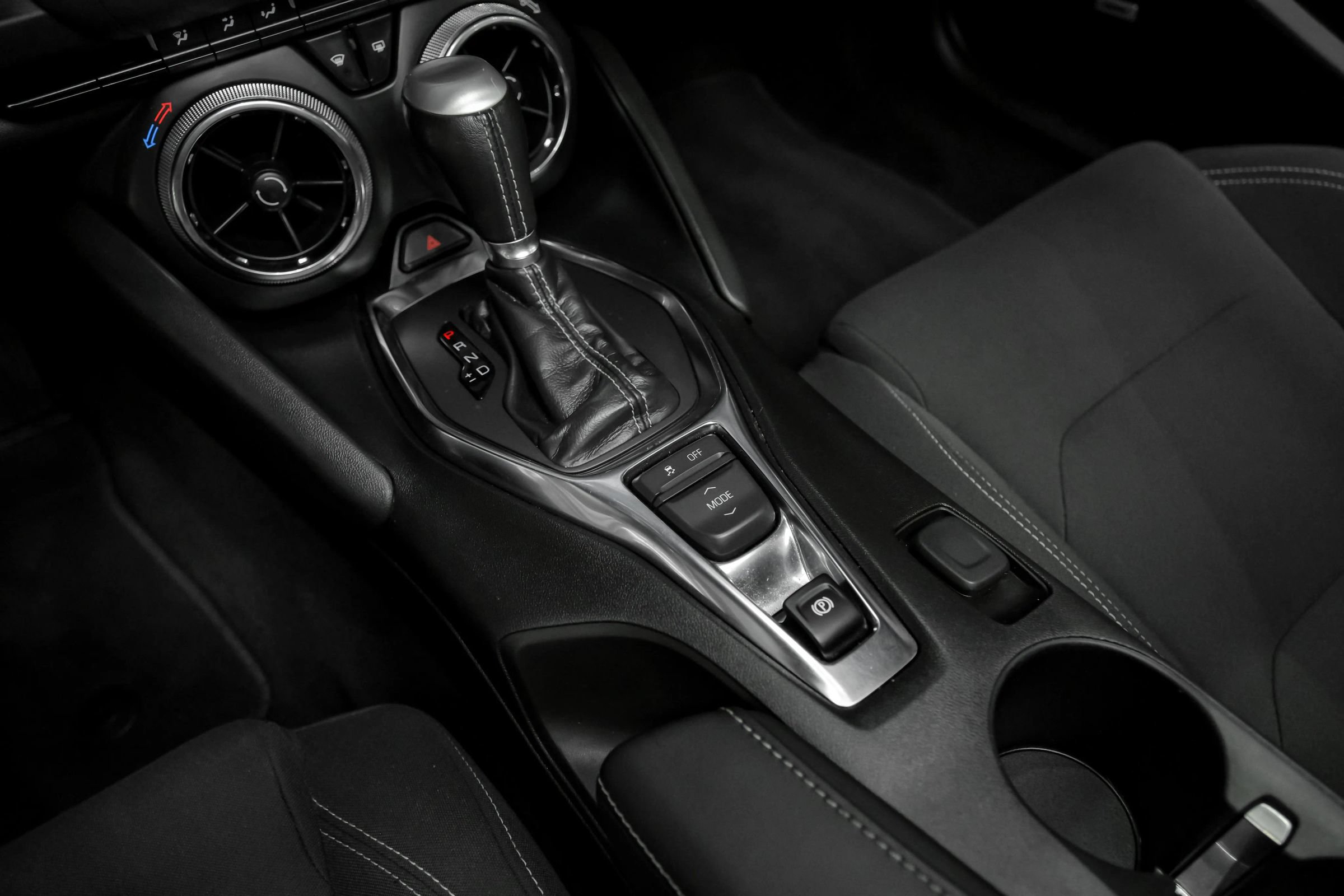Used 2022 Chevrolet Camaro LT w/ RS Package RWD image 24
