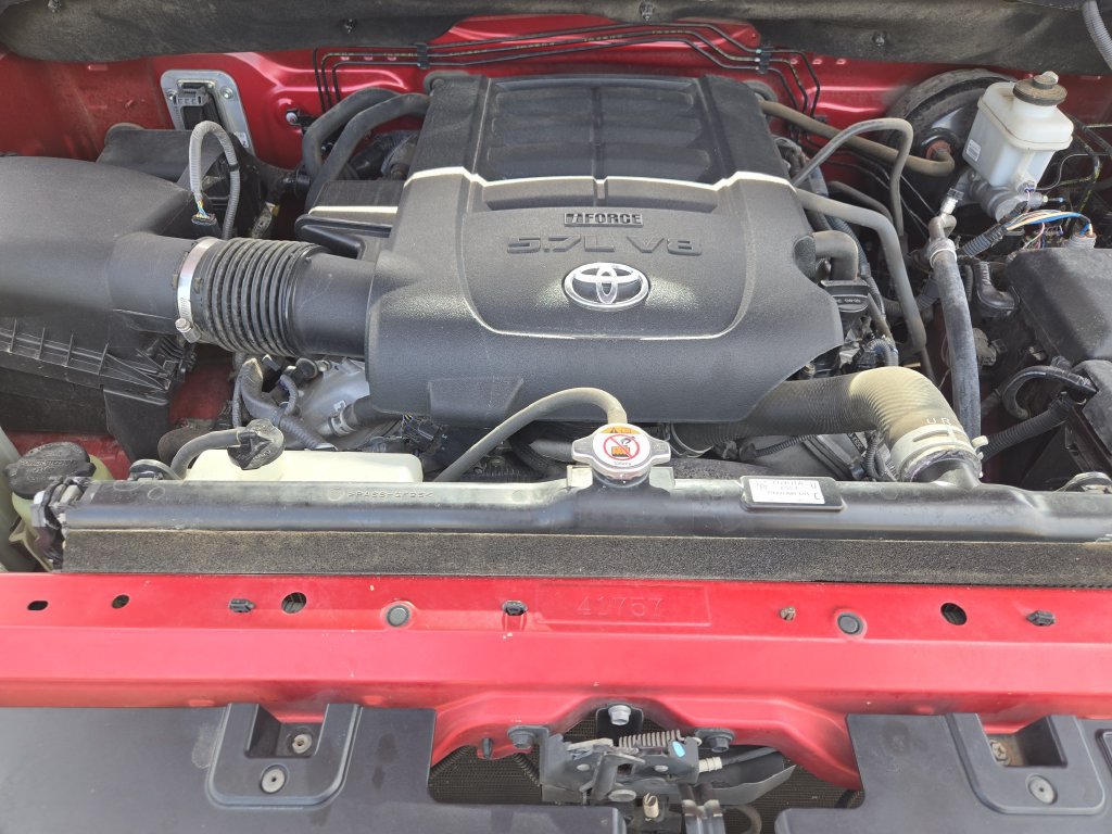Used 2020 Toyota Tundra Limited w/ Limited Premium Package RWD image 32