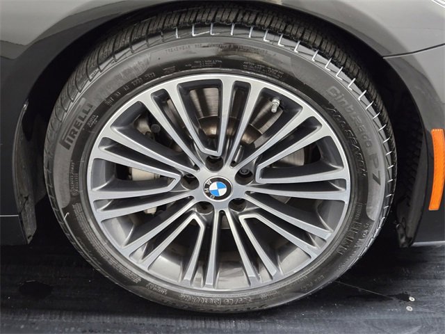 Used 2019 BMW 530i w/ Convenience Package image 9