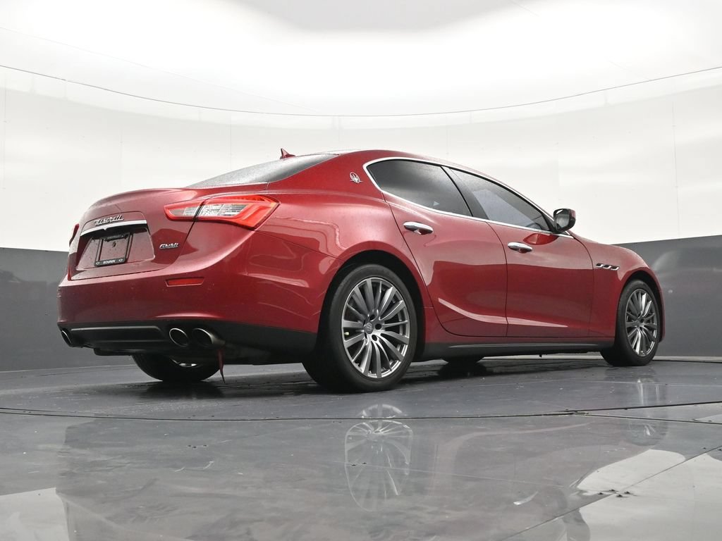 Used 2017 Maserati Ghibli w/ Luxury Package RWD image 26