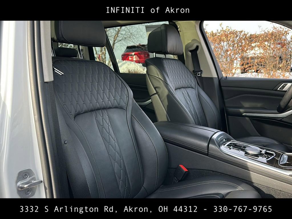 Used 2023 BMW X7 xDrive40i image 29