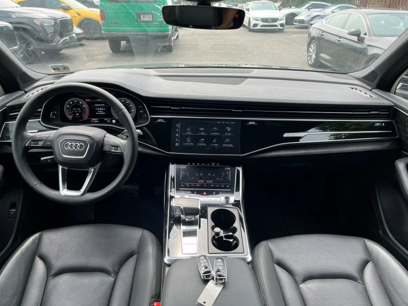 Used 2023 Audi Q7 3.0T Prestige w/ Prestige Package AWD/4WD image 30
