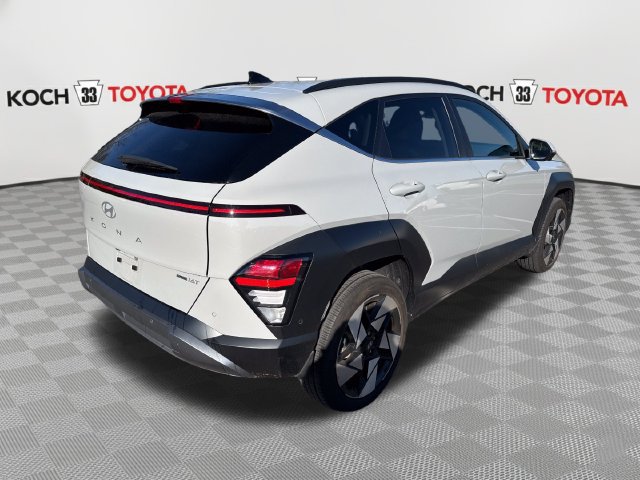 Used 2025 Hyundai Kona Limited AWD/4WD image 8