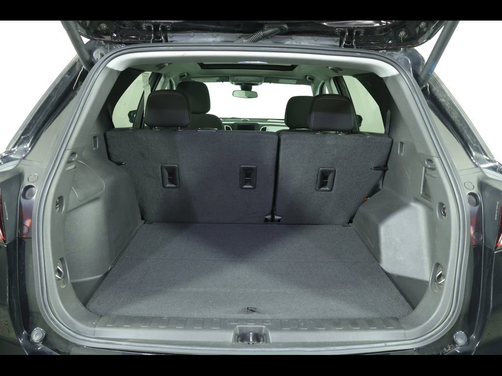 Used 2023 Chevrolet Equinox LT AWD/4WD image 12