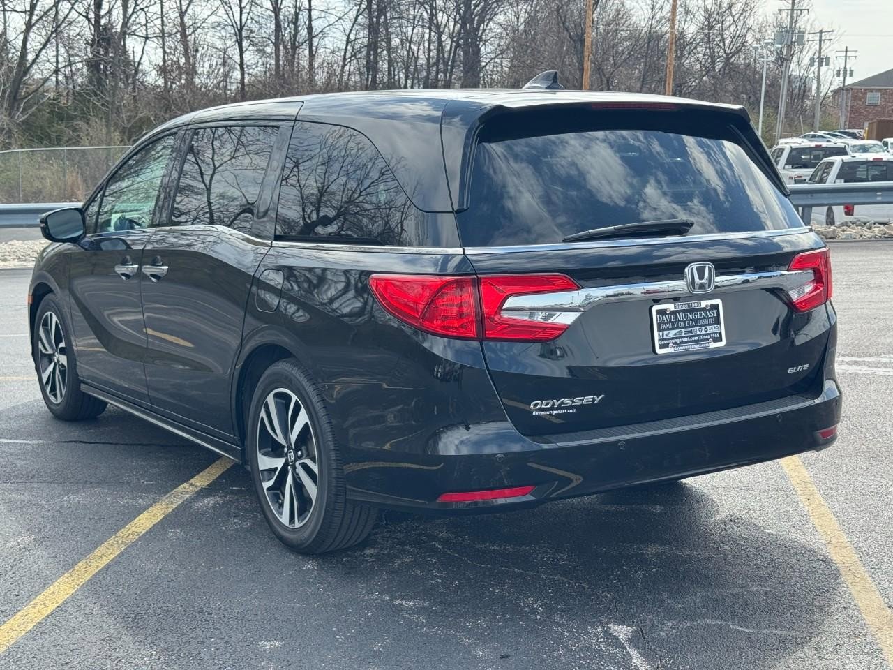 Used 2018 Honda Odyssey Elite image 6