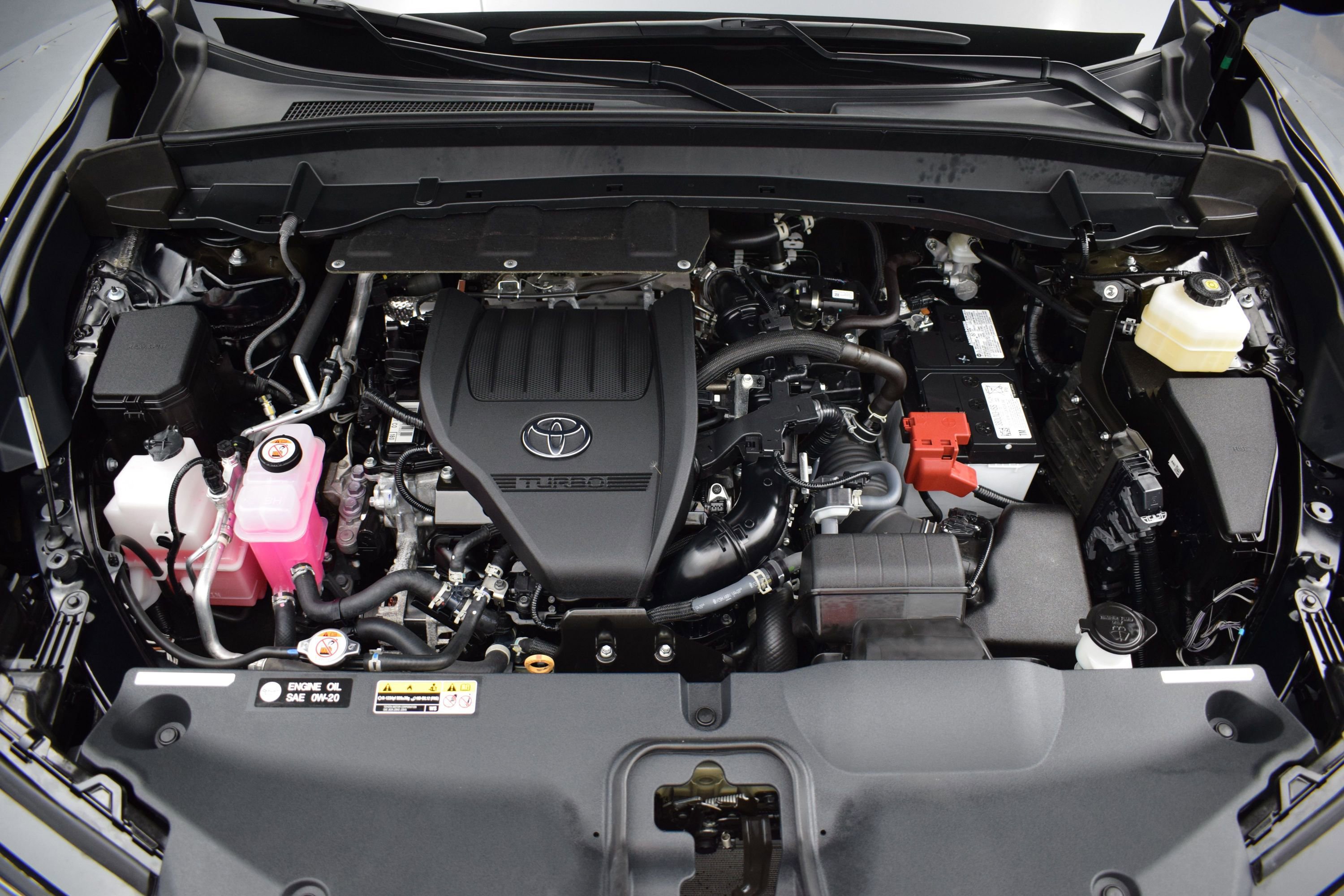 Used 2025 Toyota Grand Highlander AWD image 9