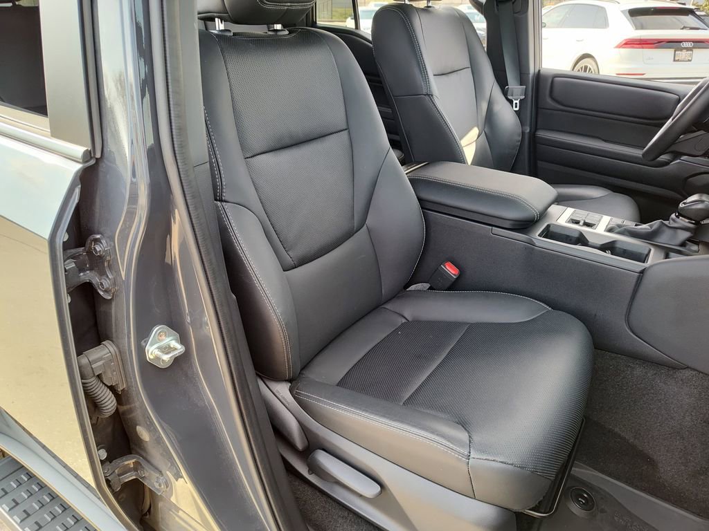 Used 2024 Toyota Land Cruiser image 32