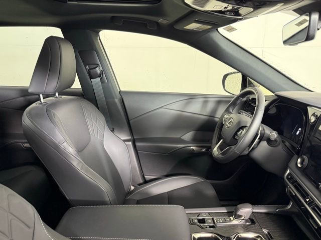 Used 2025 Lexus RX 350 Premium w/ Accessory Package image 27