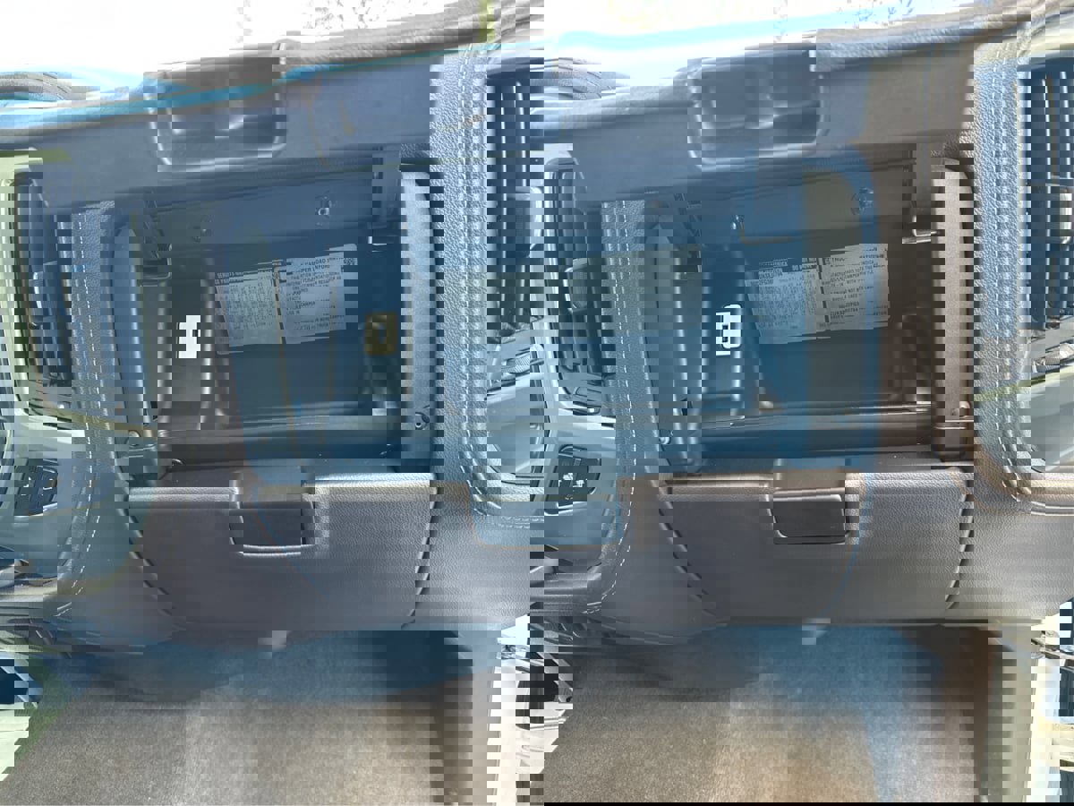 Used 2020 Ford EcoSport S image 25