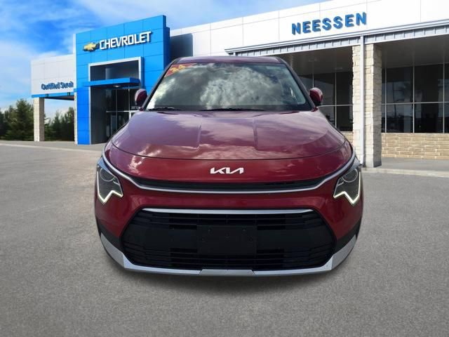 Used 2024 Kia Niro LX FWD image 9