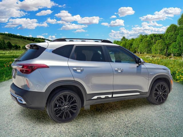 Used 2023 Kia Seltos Nightfall Edition AWD/4WD image 6