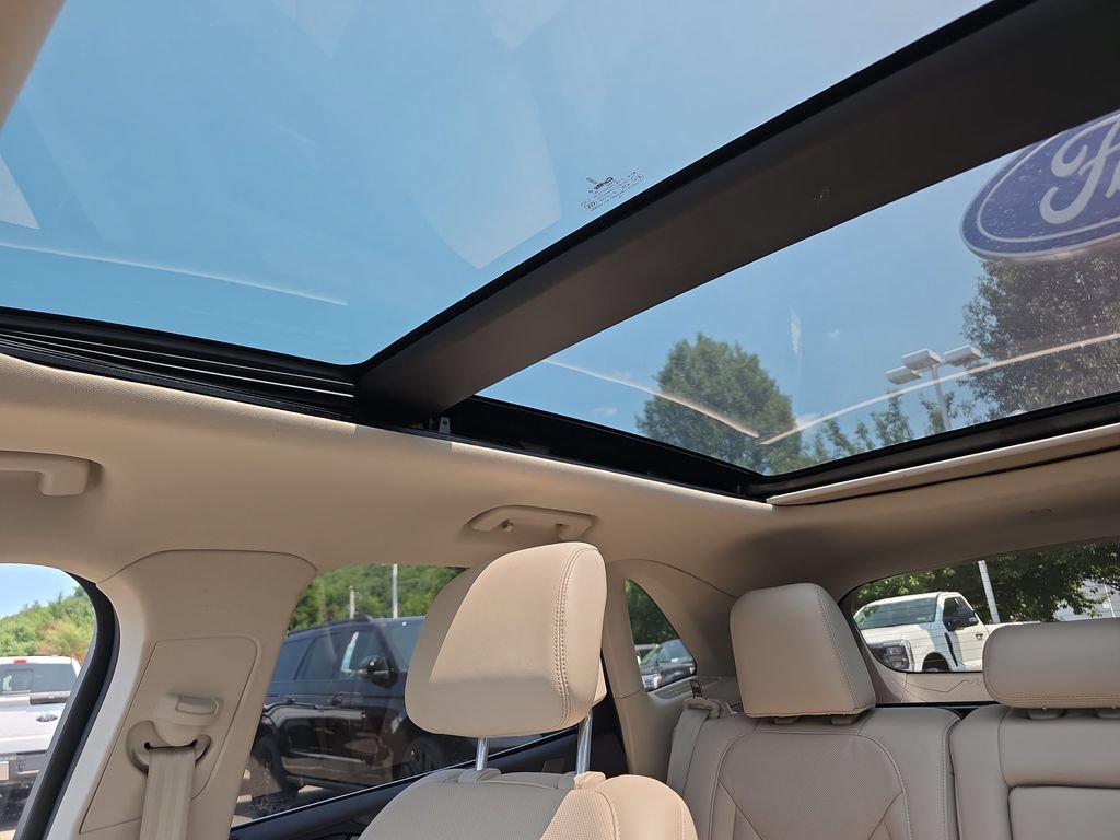 Used 2019 Lincoln MKC Reserve AWD/4WD image 29
