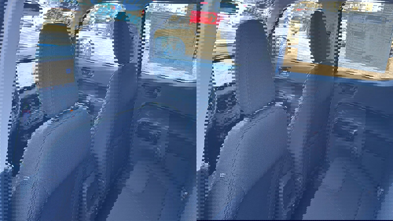 New 2025 Ford Maverick XL w/ Equipment Group 101A image 19