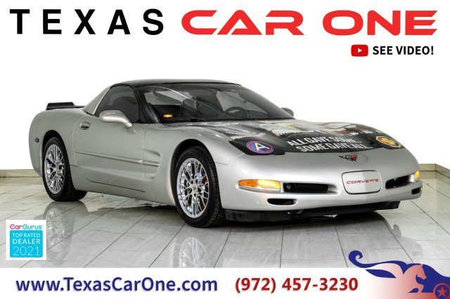 Used 2004 Chevrolet Corvette Coupe w/ Preferred Equipment Group RWD image 1