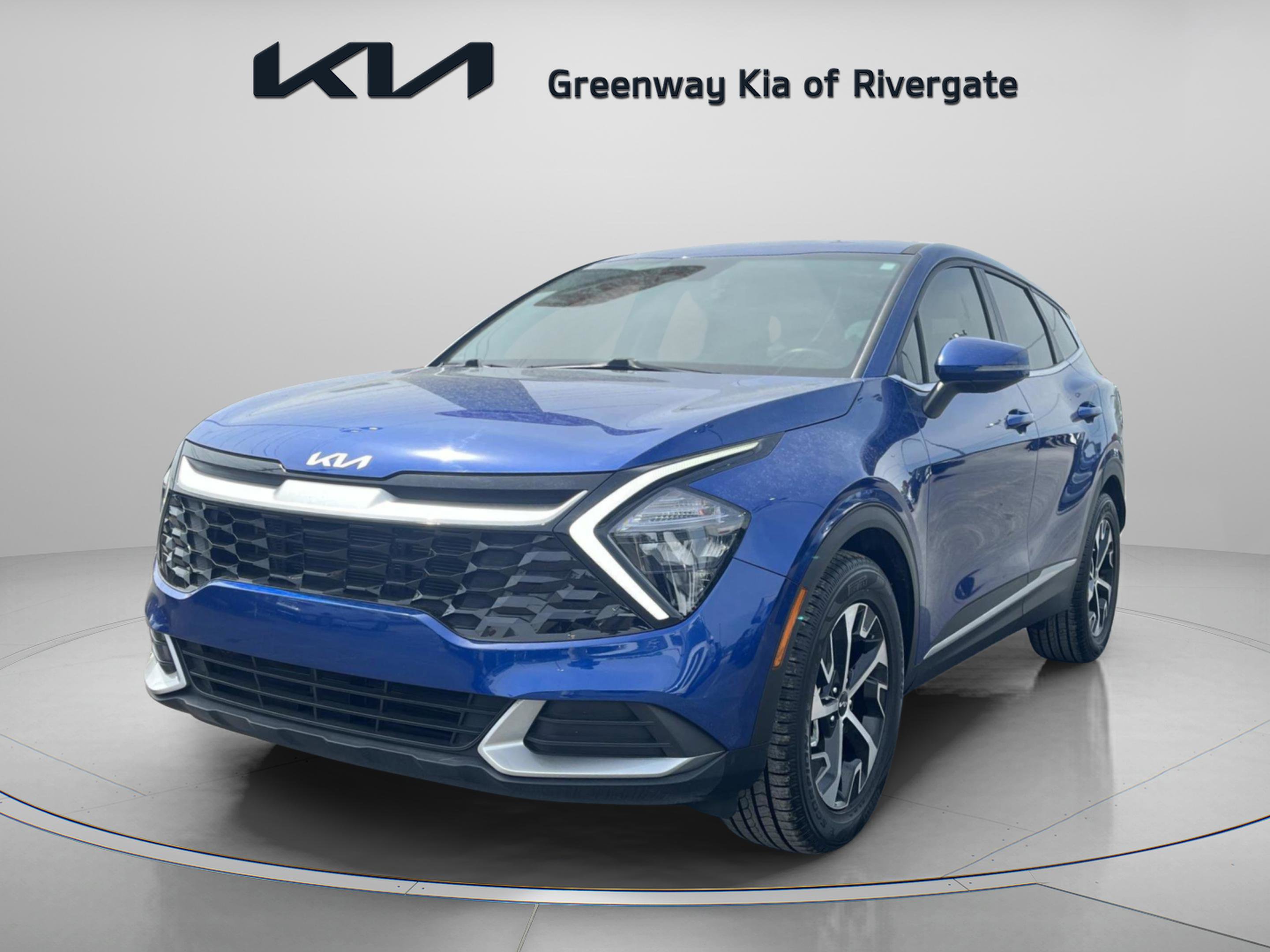 Used 2023 Kia Sportage EX FWD image 3