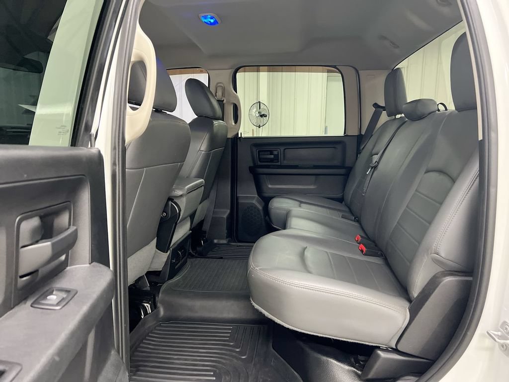 Used 2017 RAM 2500 Tradesman w/ Chrome Appearance Group AWD/4WD image 21