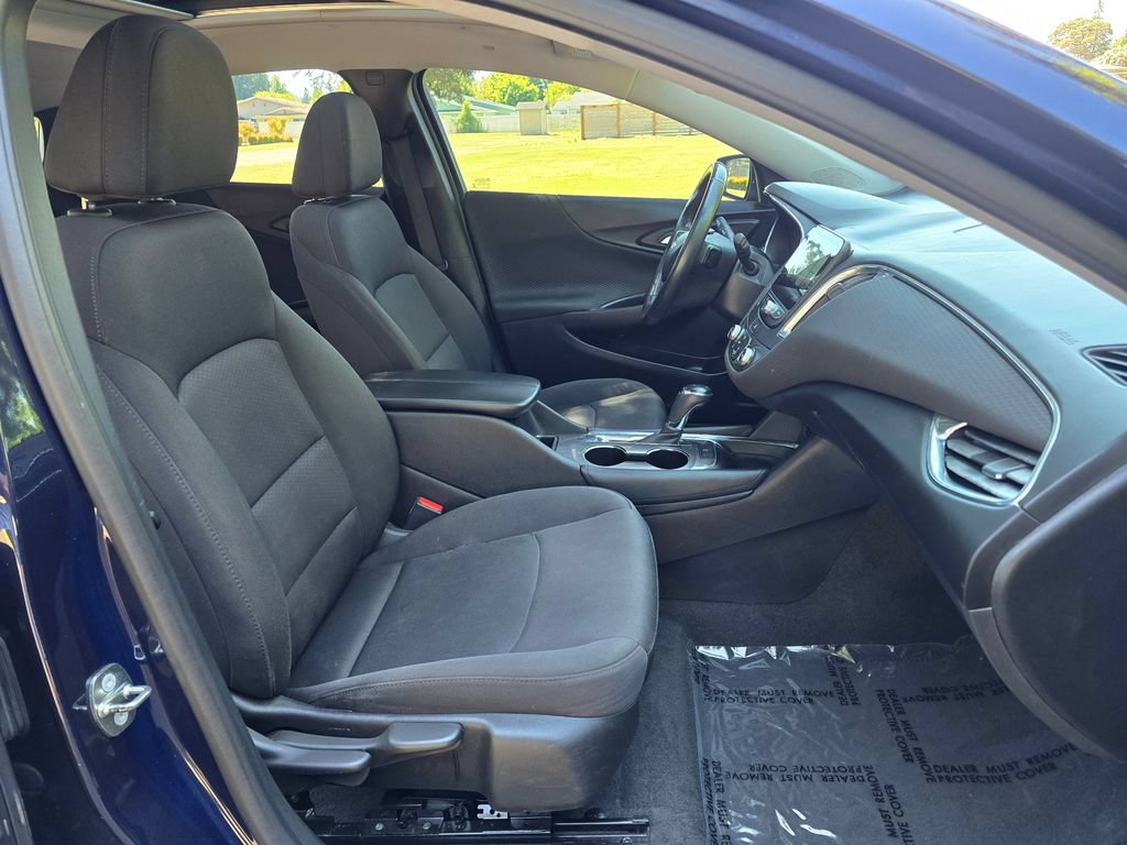 Used 2018 Chevrolet Malibu LT FWD image 21