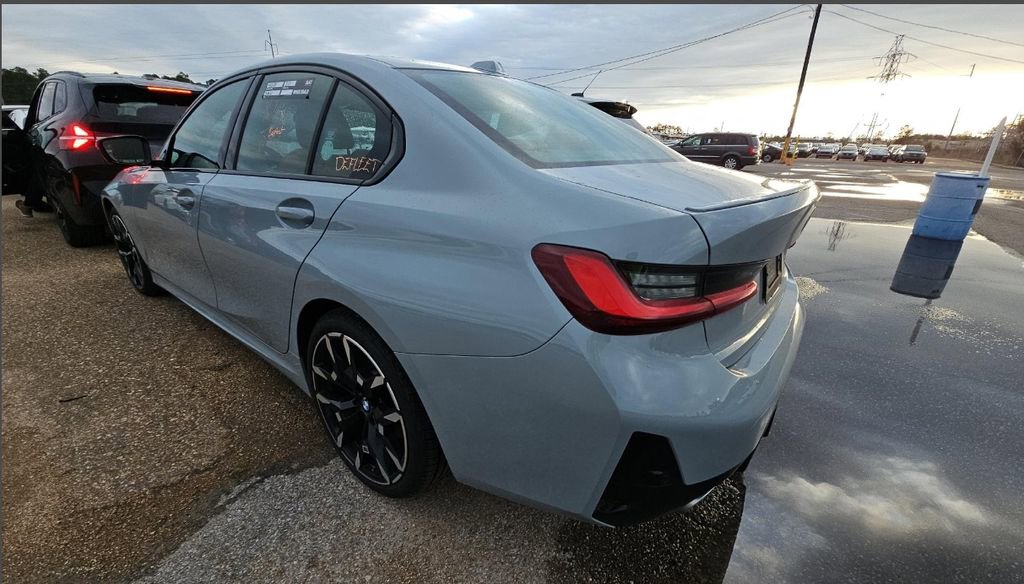 Used 2026 BMW 330i Sedan image 2