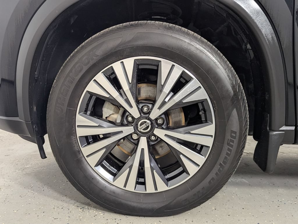 Used 2021 Nissan Rogue SV FWD image 9