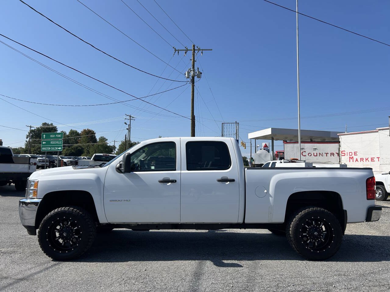 Used 2014 Chevrolet Silverado 2500 W/T w/ LPO, Protection Package AWD/4WD image 10
