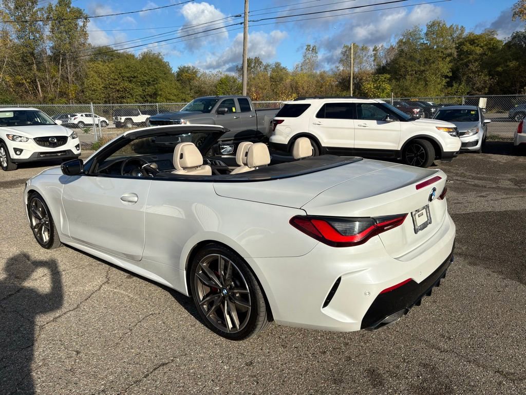 Used 2021 BMW M440i Convertible w/ Premium Package image 23