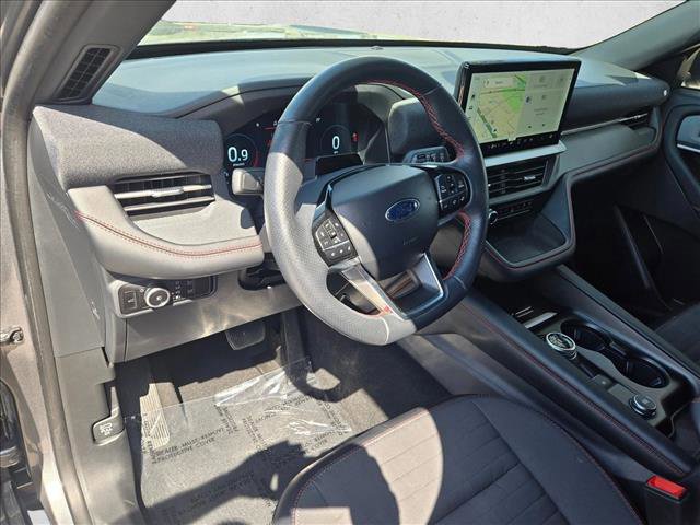 Used 2025 Ford Explorer ST-Line w/ ST-Line Street Pack AWD/4WD image 10