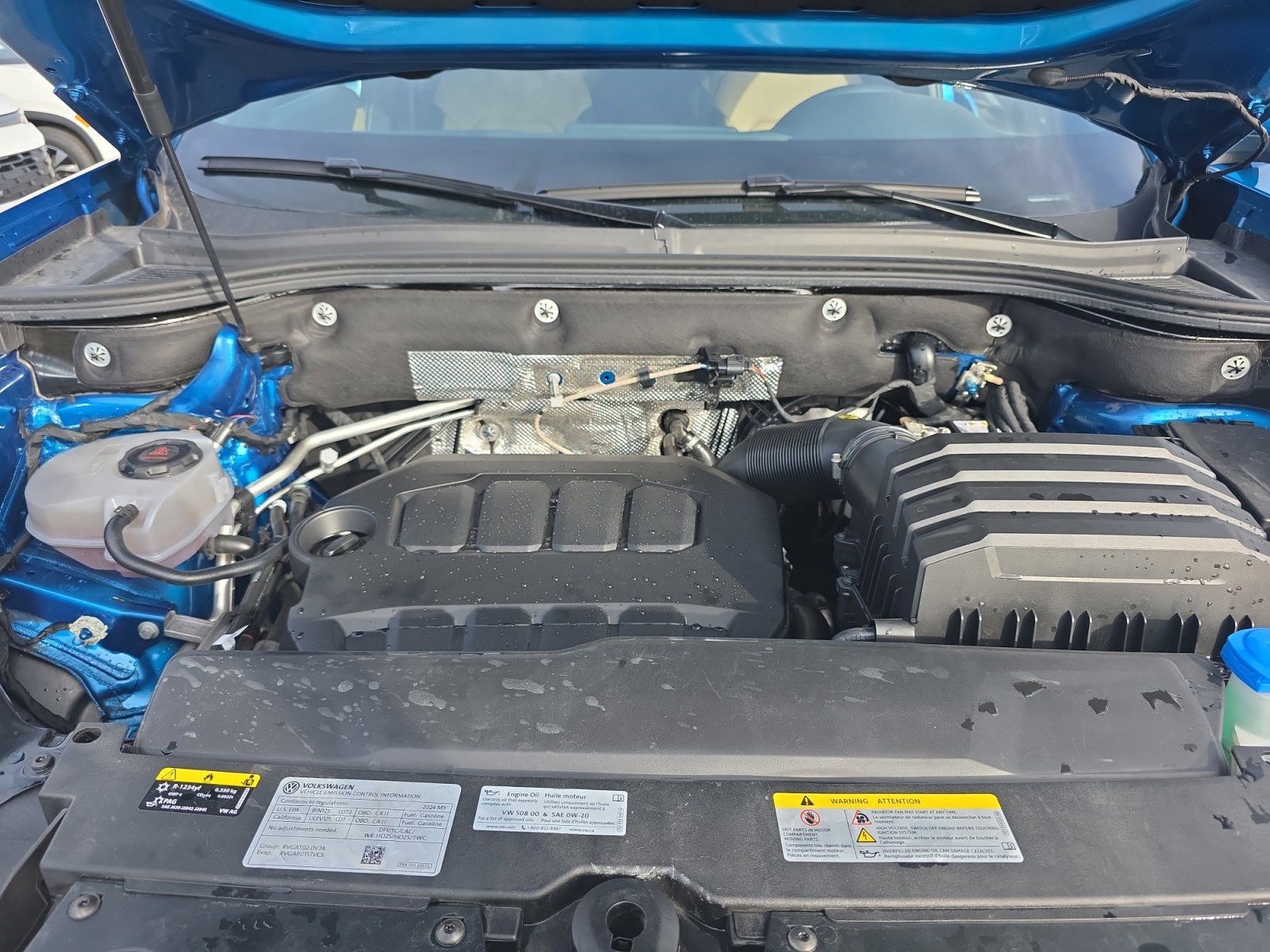 Certified 2024 Volkswagen Atlas Cross Sport SE image 22