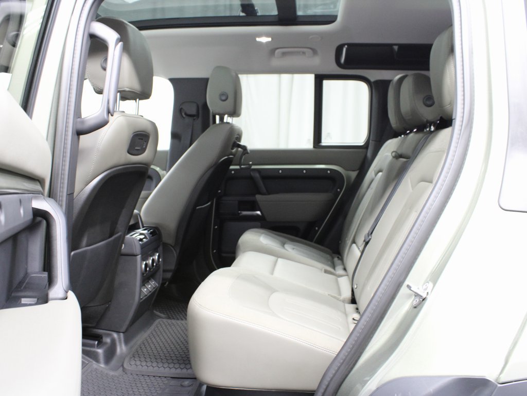 Used 2020 Land Rover Defender 110 S AWD/4WD image 10