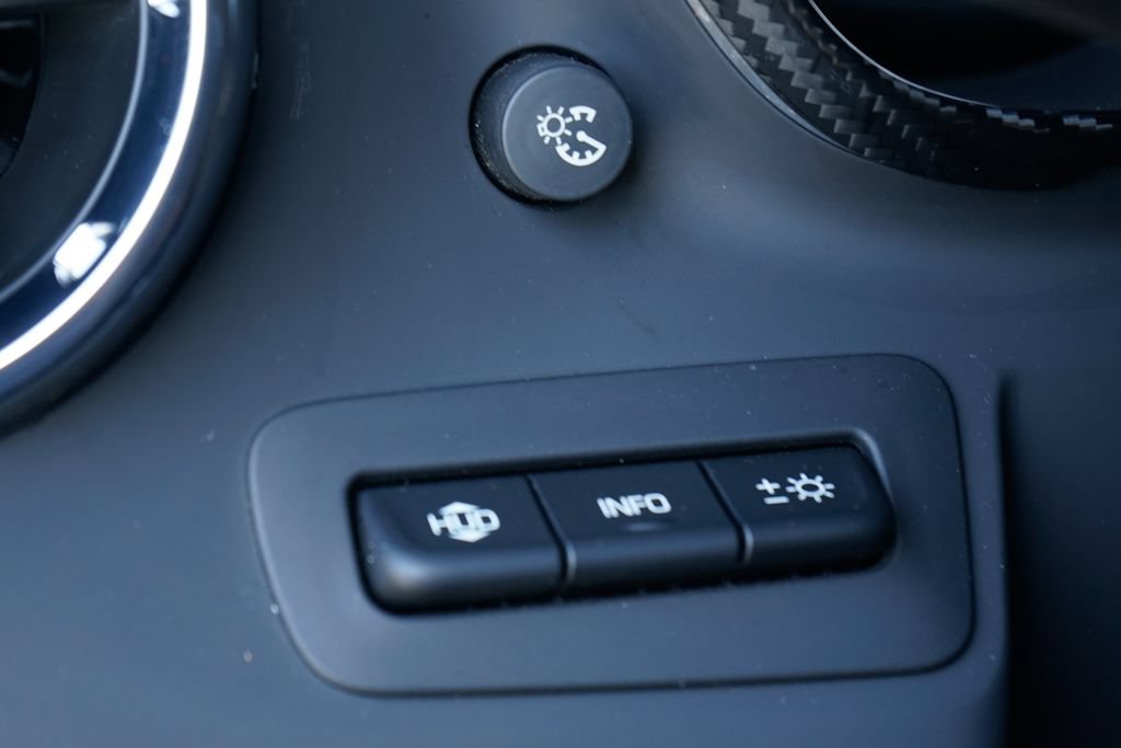 Used 2023 Chevrolet Camaro SS RWD image 22