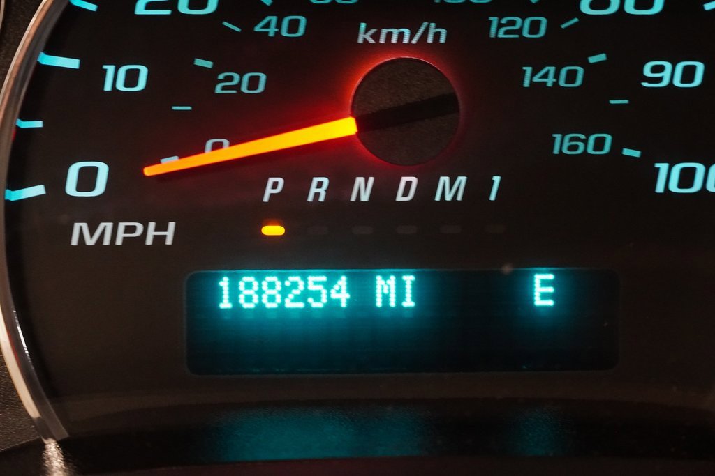 Used 2021 Chevrolet Express 2500 w/ Driver Convenience Package image 4