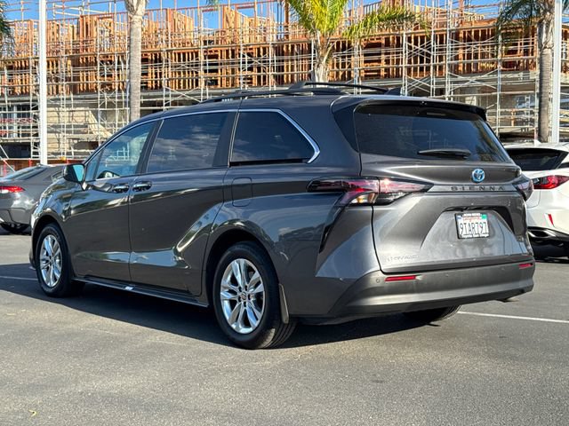Certified 2025 Toyota Sienna XLE w/ XLE Plus Package AWD/4WD image 12